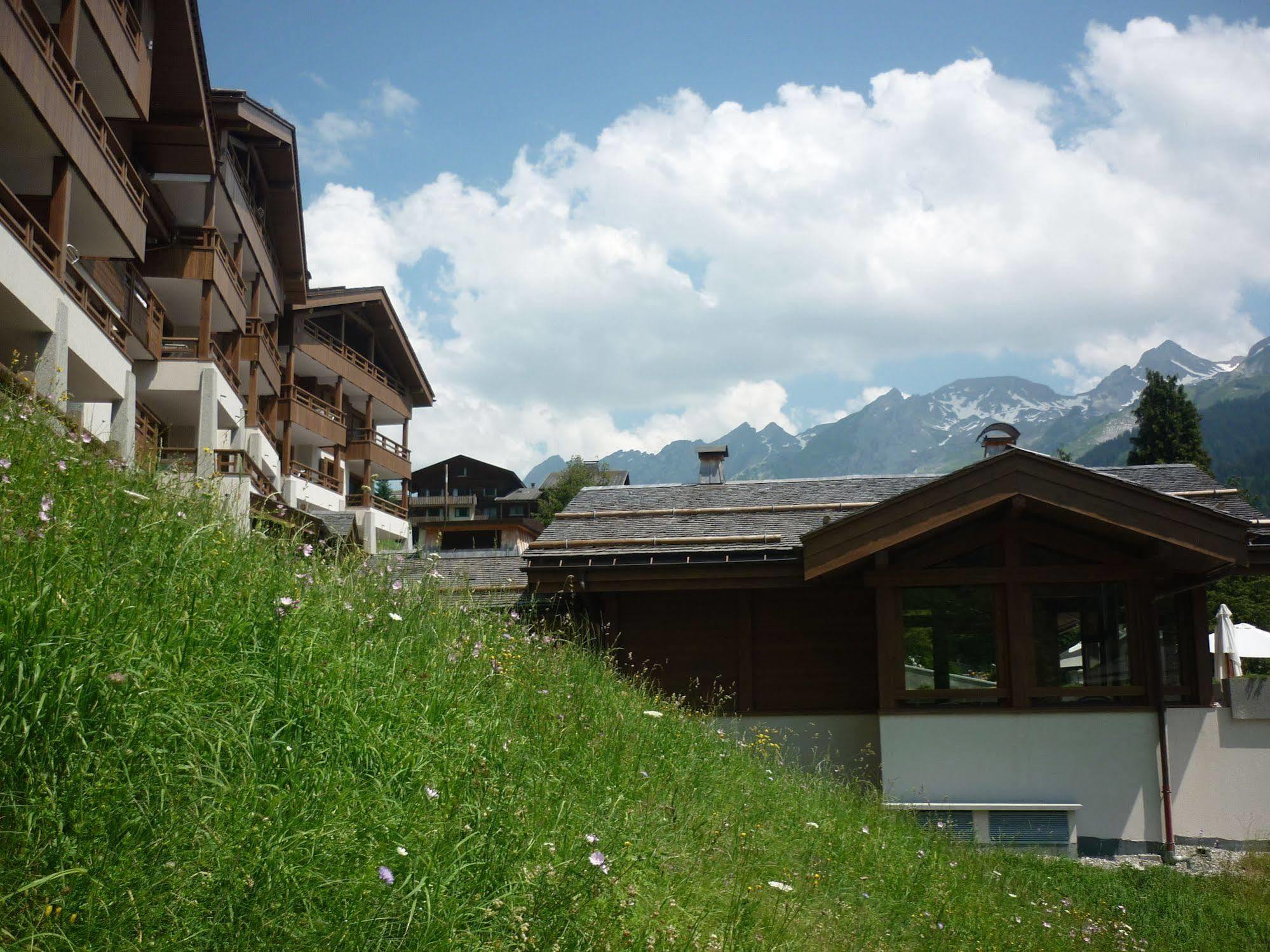 Residence - Les Grandes Alpes La Clusaz Buitenkant foto