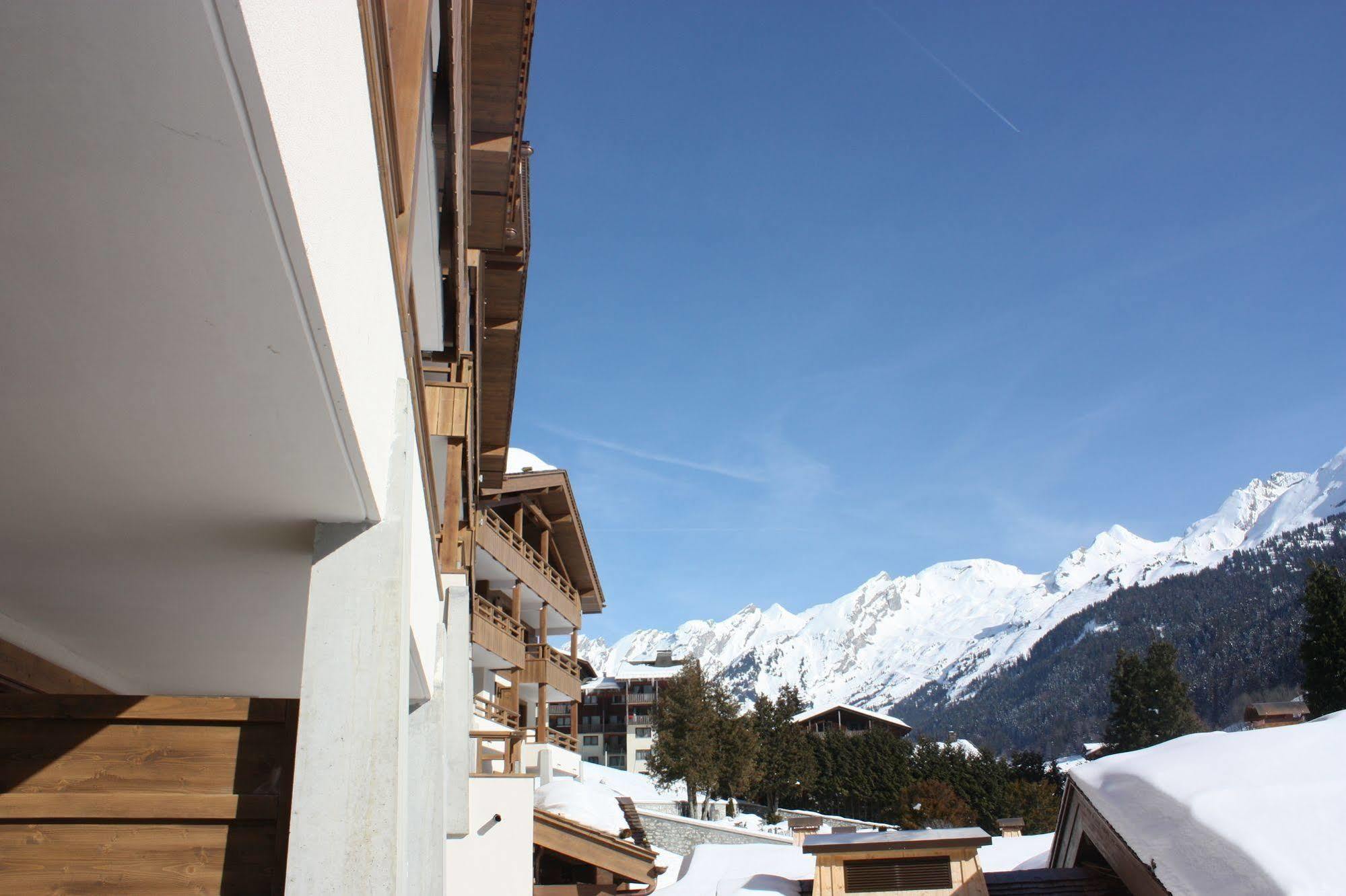 Residence - Les Grandes Alpes La Clusaz Buitenkant foto